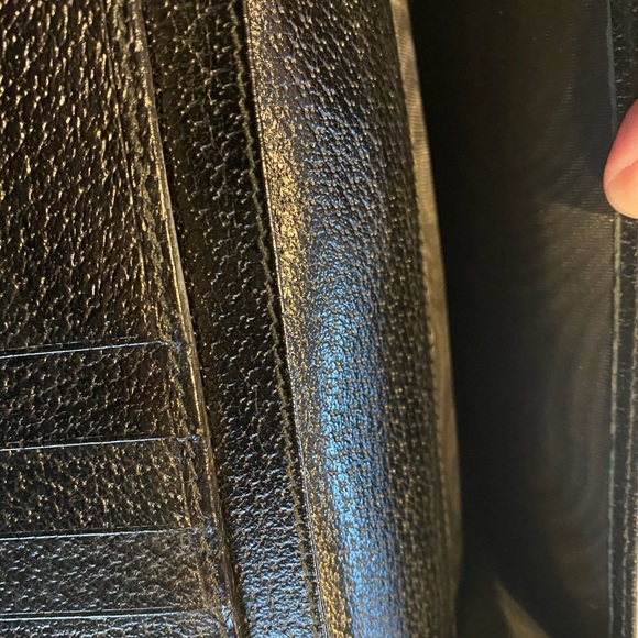 ❌SOLD❌GUCCI WALLET💚❤️💚 - Picture 3 of 6